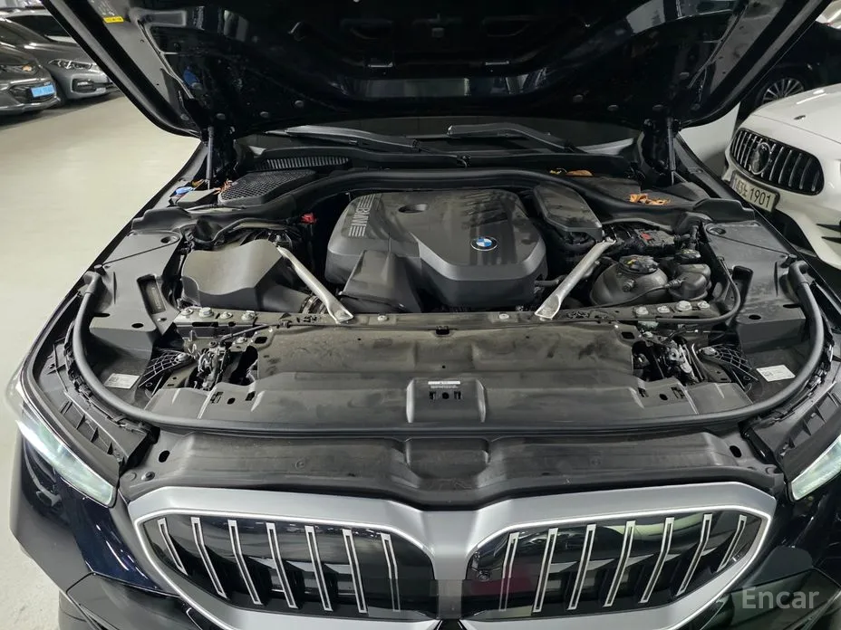 Фото 13 - BMW 5 Series