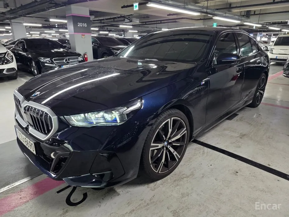 Фото 2 - BMW 5 Series