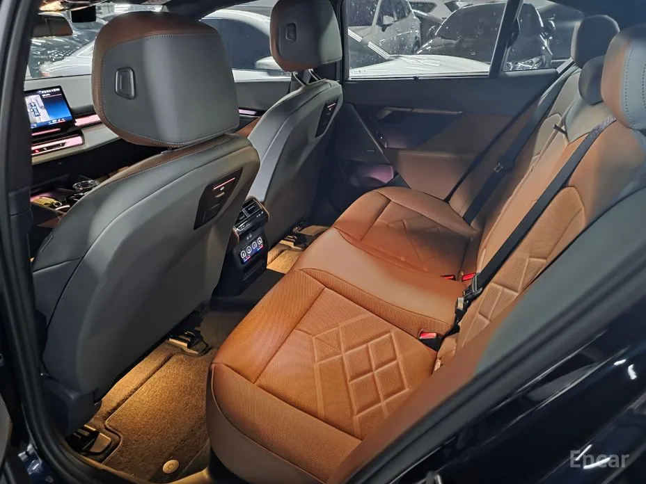 Фото 9 - BMW 5 Series