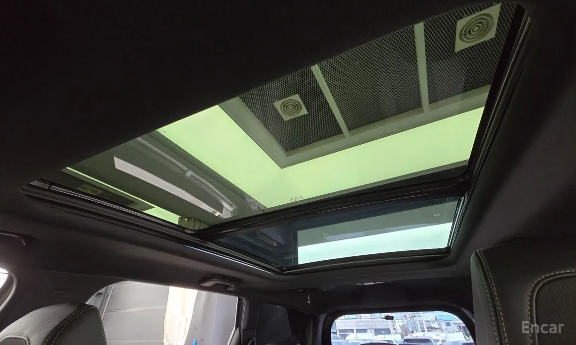 Фото 18 - Peugeot 5008