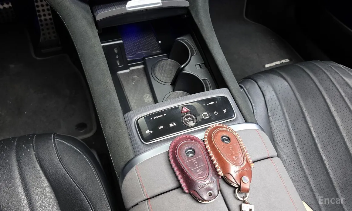 Фото 9 - Mercedes-Benz EQS