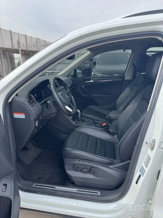 Фото 11 - Volkswagen Tiguan