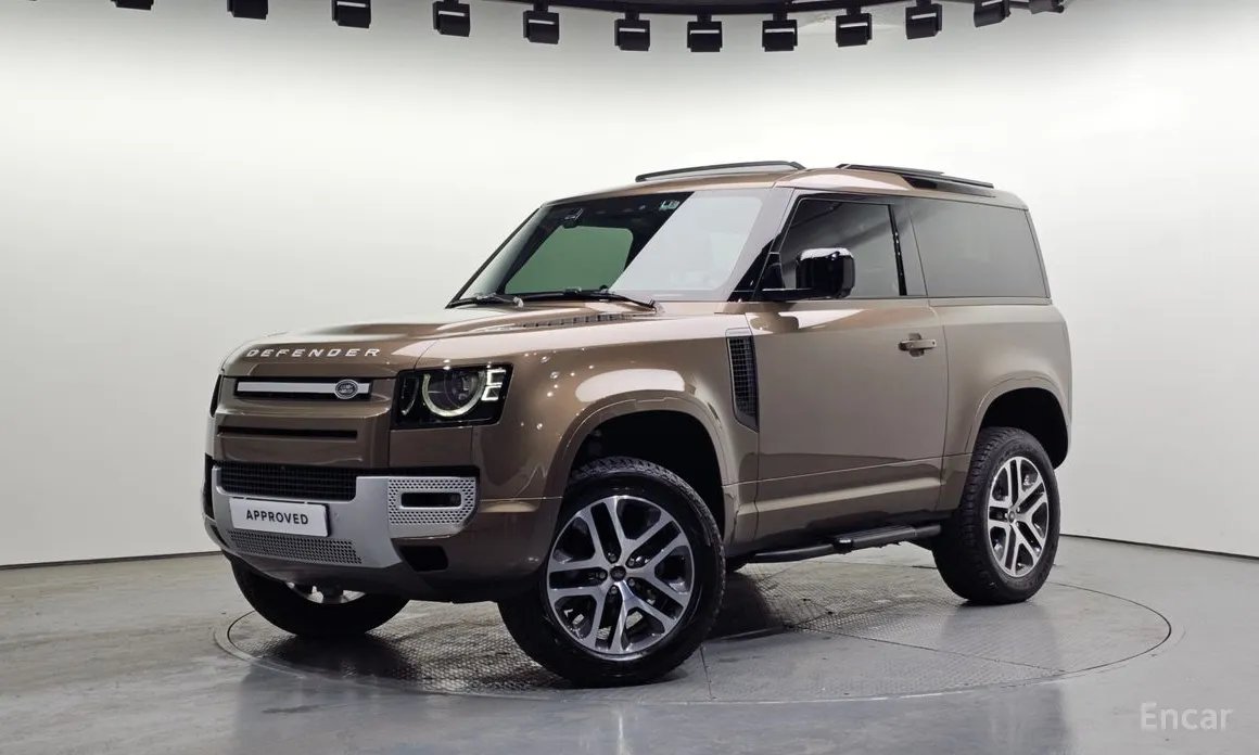 Фото 1 - Land Rover Defender