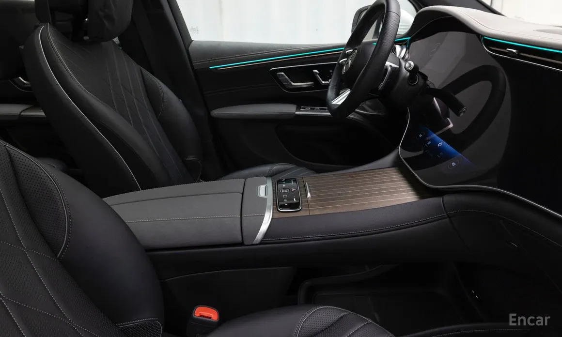 Фото 9 - Mercedes-Benz EQS