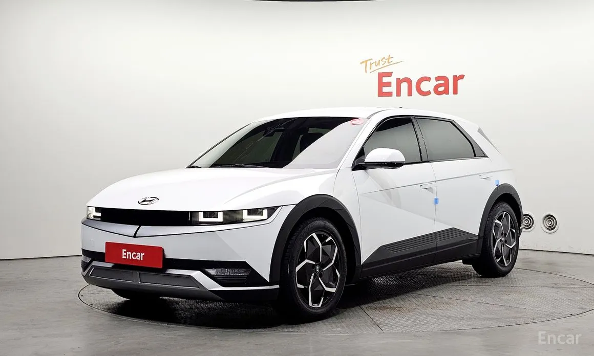 Photo 1 - Hyundai Ioniq 5