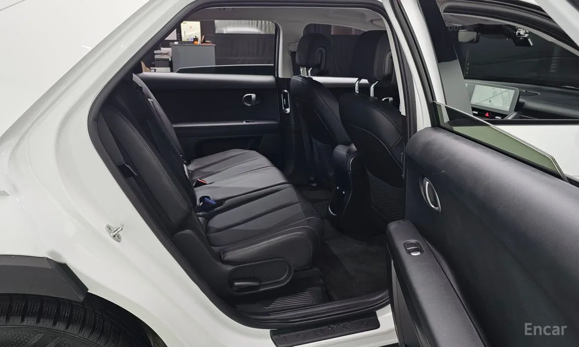 Photo 12 - Hyundai Ioniq 5