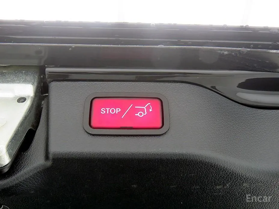 Фото 6 - Mercedes-Benz V-Class