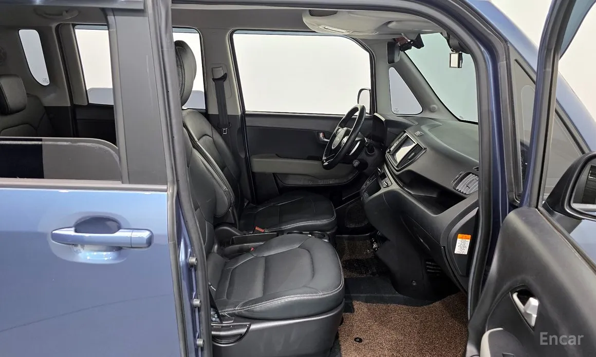 Фото 11 - Kia Ray