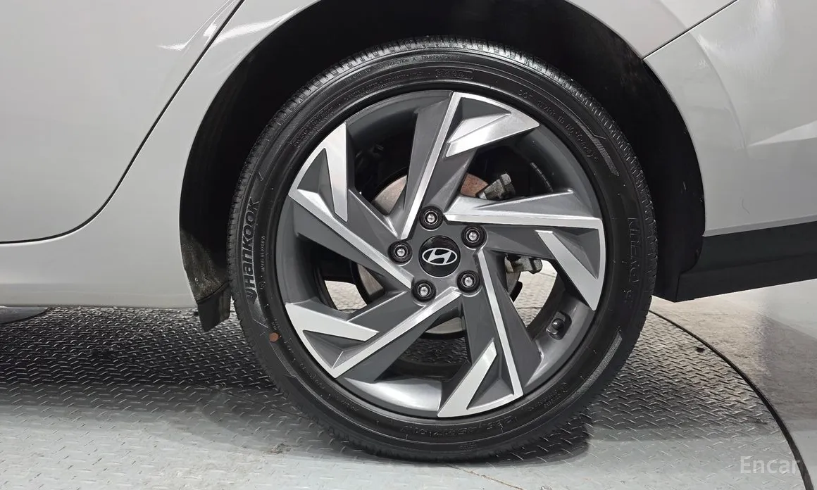 Hyundai Avante 2023 1.6