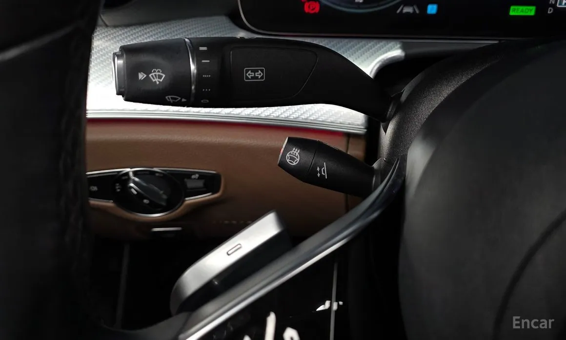 Фото 17 - Mercedes-Benz E-Class