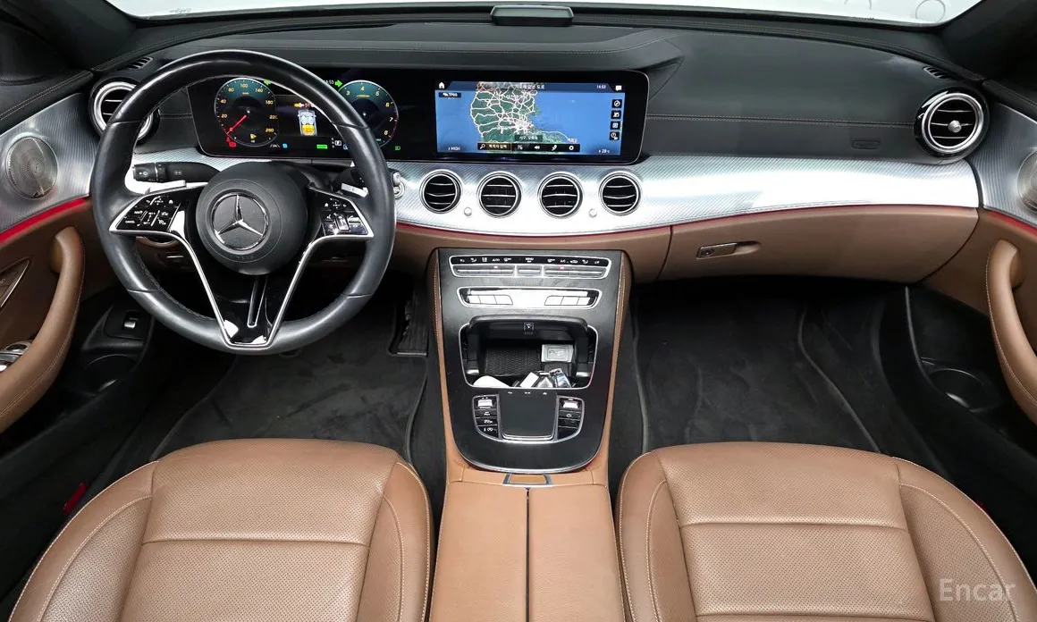 Фото 7 - Mercedes-Benz E-Class