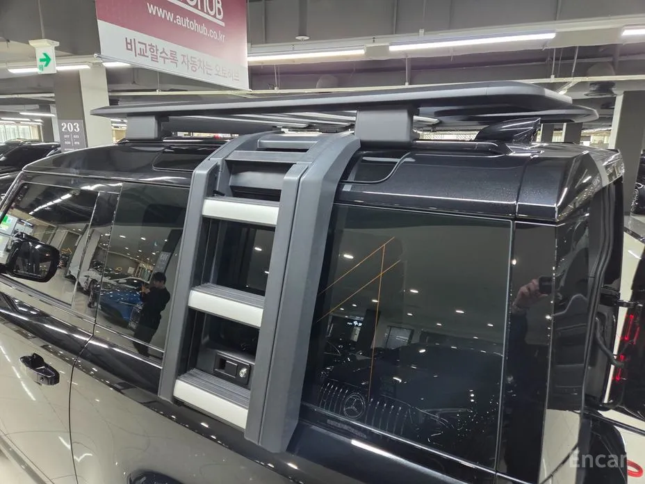 Фото 18 - Land Rover Defender