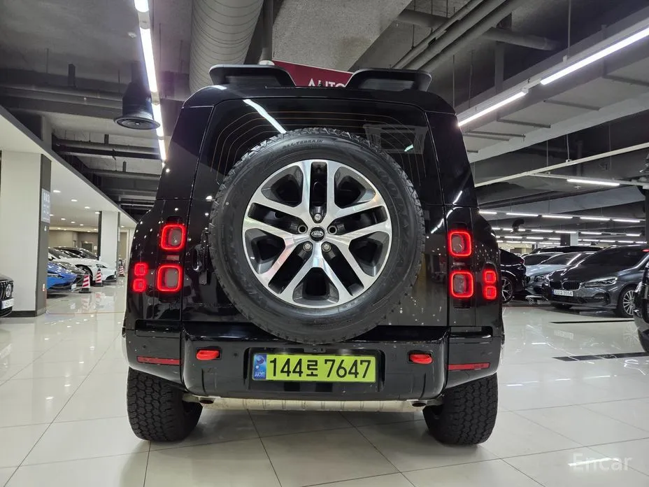 Фото 4 - Land Rover Defender