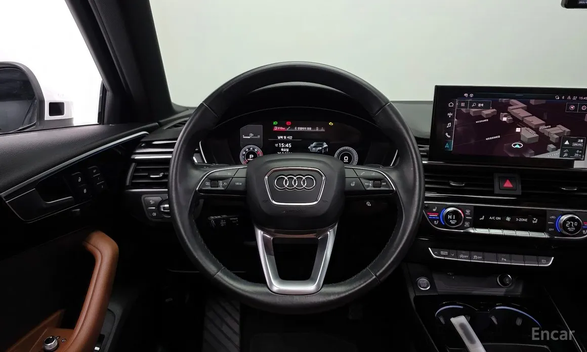 Фото 13 - Audi A4