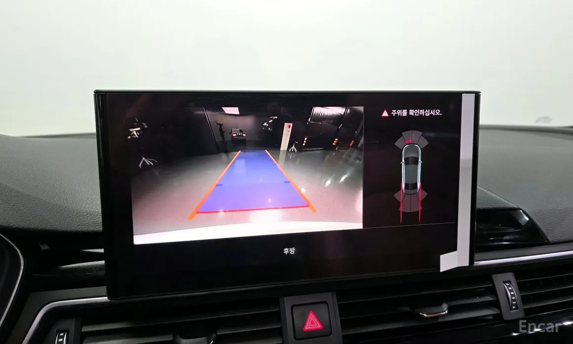 Фото 15 - Audi A4