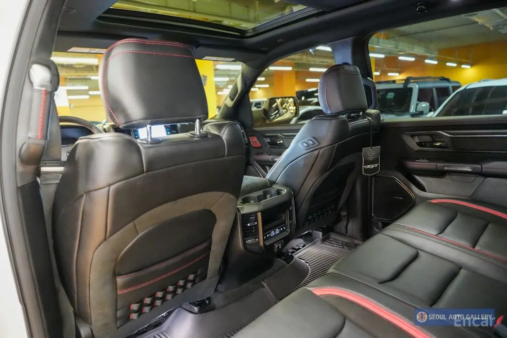 Фото 12 - Dodge Ram Pickup