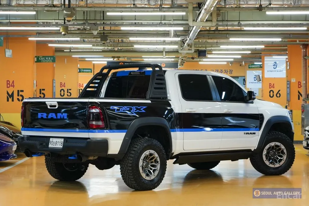Фото 2 - Dodge Ram Pickup
