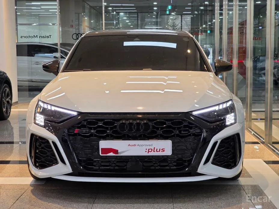 Фото 3 - Audi RS 3