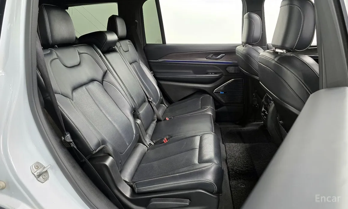 Фото 12 - Jeep Cherokee