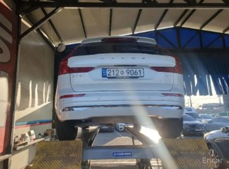 Фото 2 - Volvo XC60