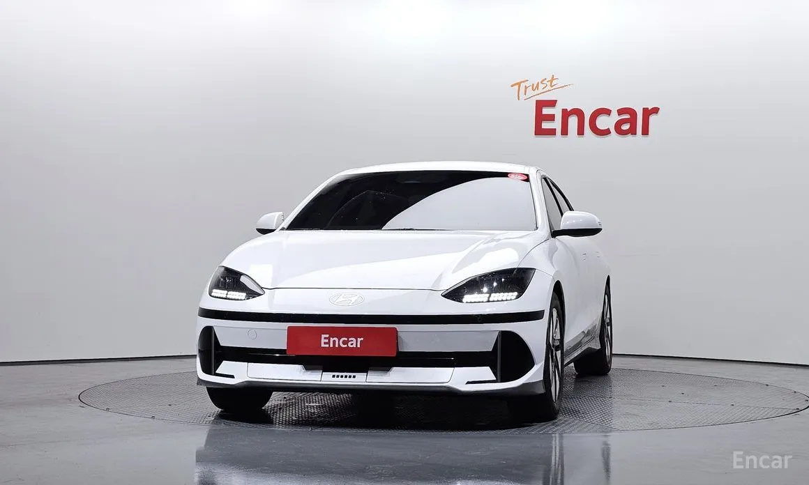 Photo 3 - Hyundai Ioniq 6