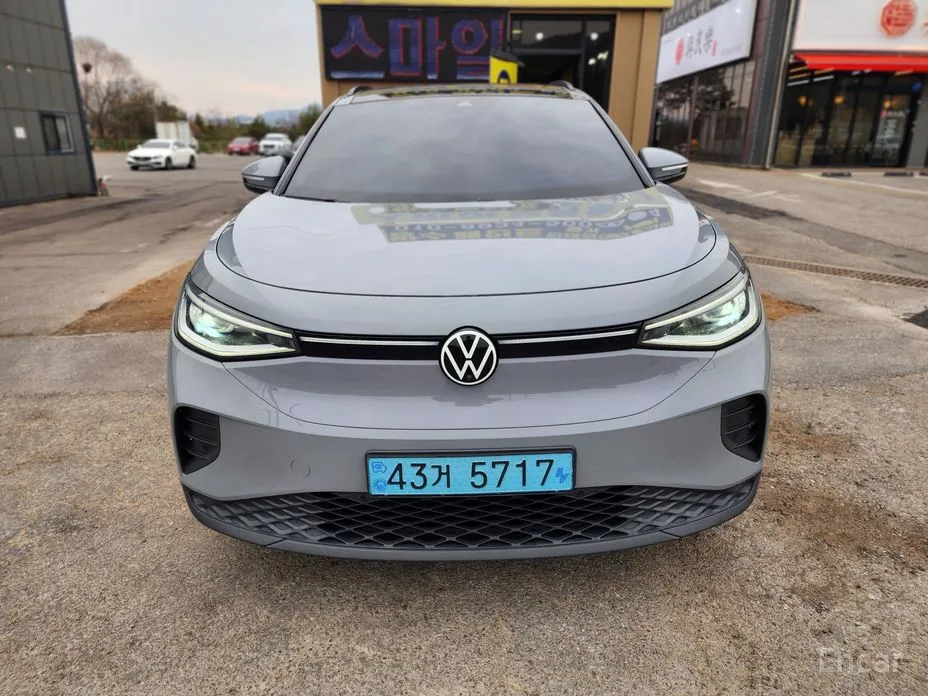 Photo 1 - Volkswagen ID.4