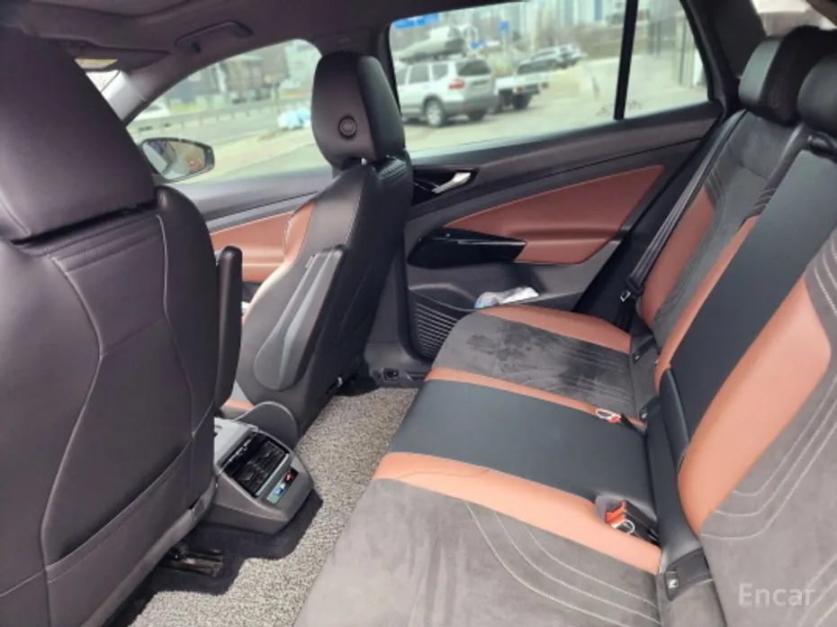 Photo 10 - Volkswagen ID.4