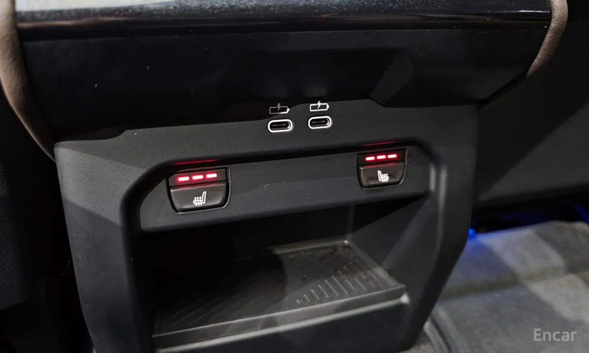 Фото 18 - BMW 5 Series