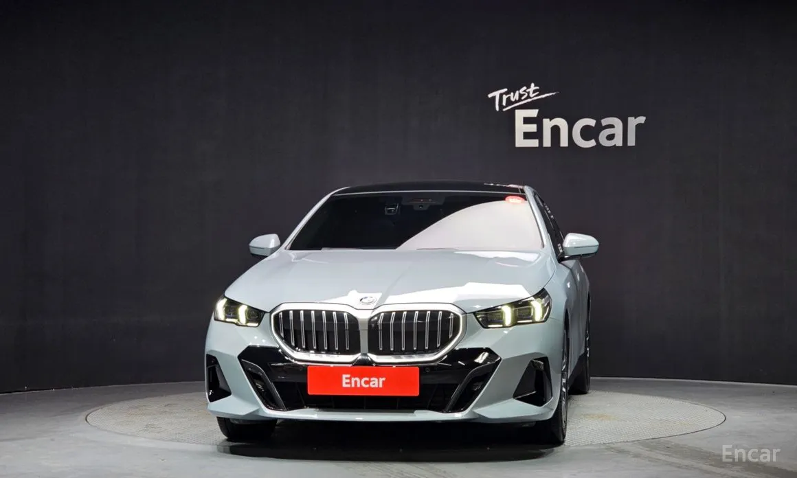 Фото 3 - BMW 5 Series