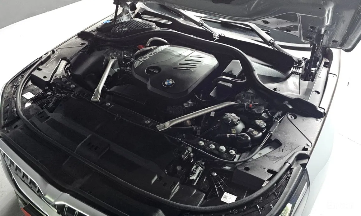 Фото 6 - BMW 5 Series