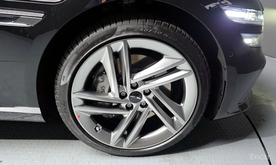 Фото 5 - Genesis G80