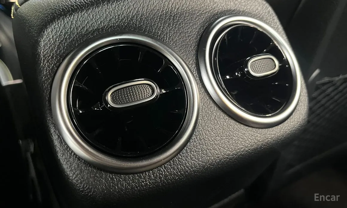 Фото 18 - Mercedes-Benz CLA-Class