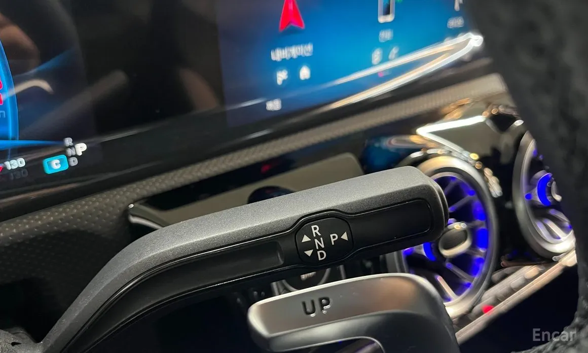 Фото 9 - Mercedes-Benz CLA-Class