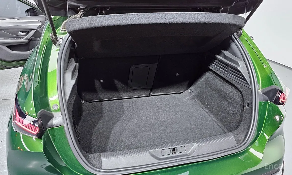 Фото 20 - Peugeot 308