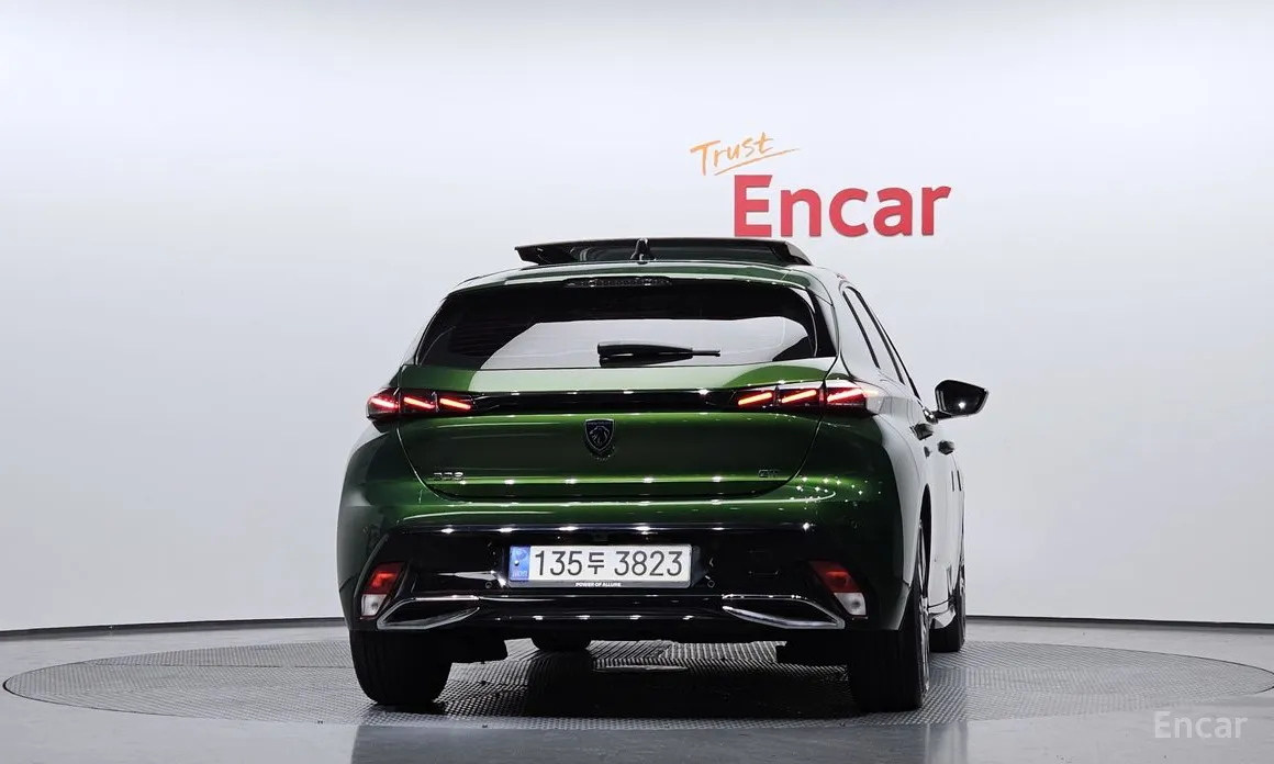 Фото 4 - Peugeot 308