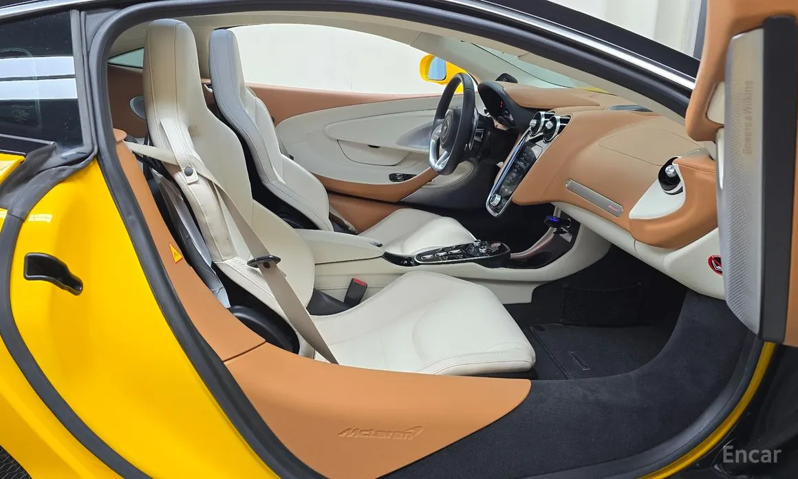 Фото 11 - McLaren GT