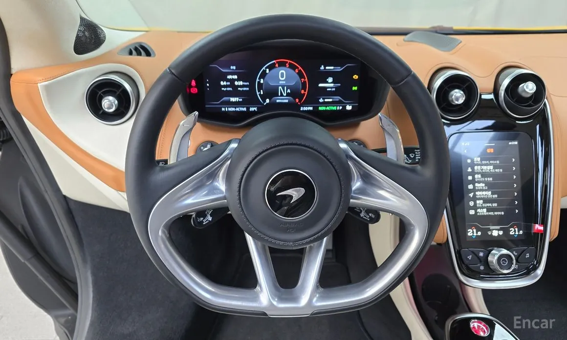 Фото 12 - McLaren GT