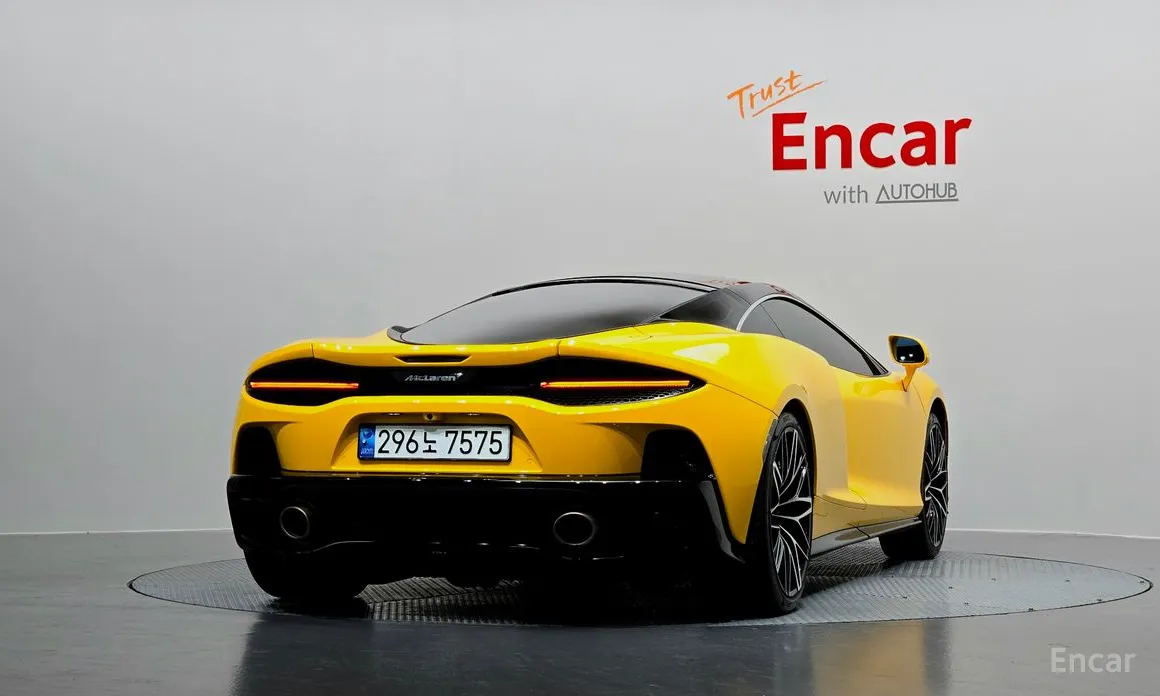 Фото 4 - McLaren GT