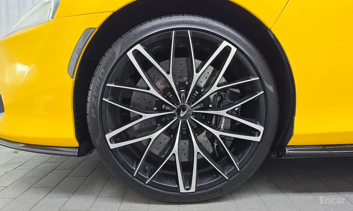 Фото 5 - McLaren GT