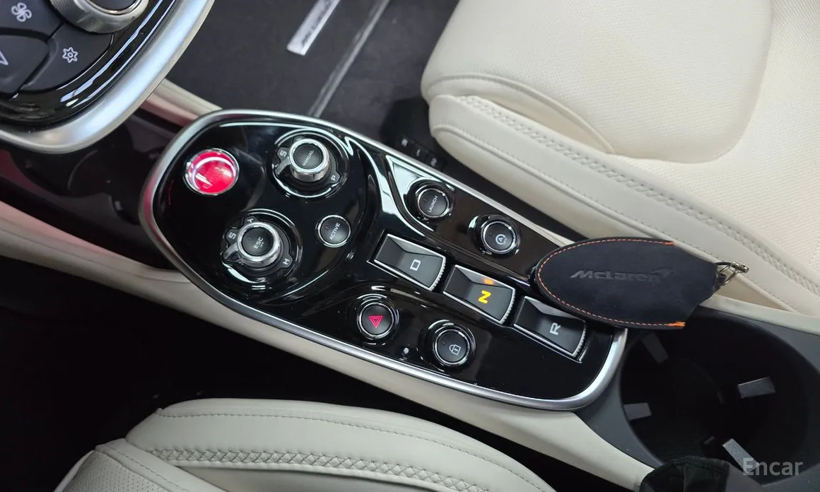 Фото 9 - McLaren GT