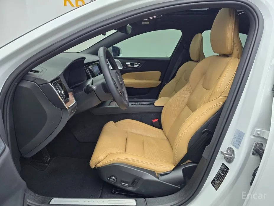 Фото 10 - Volvo S60