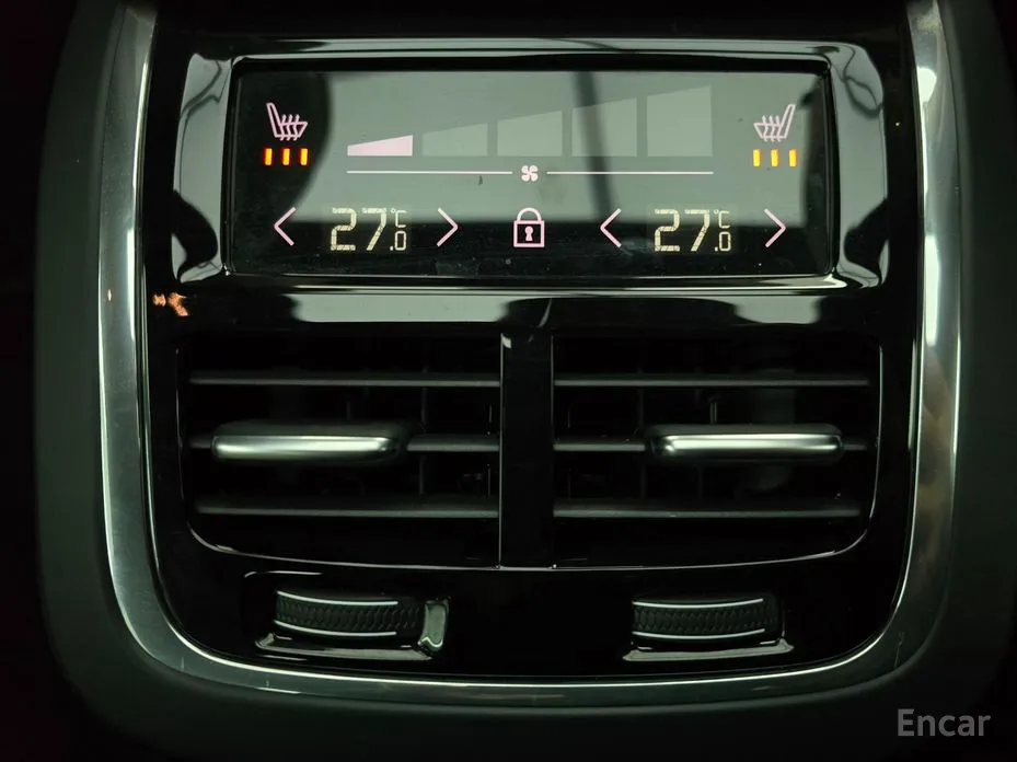 Фото 16 - Volvo S60