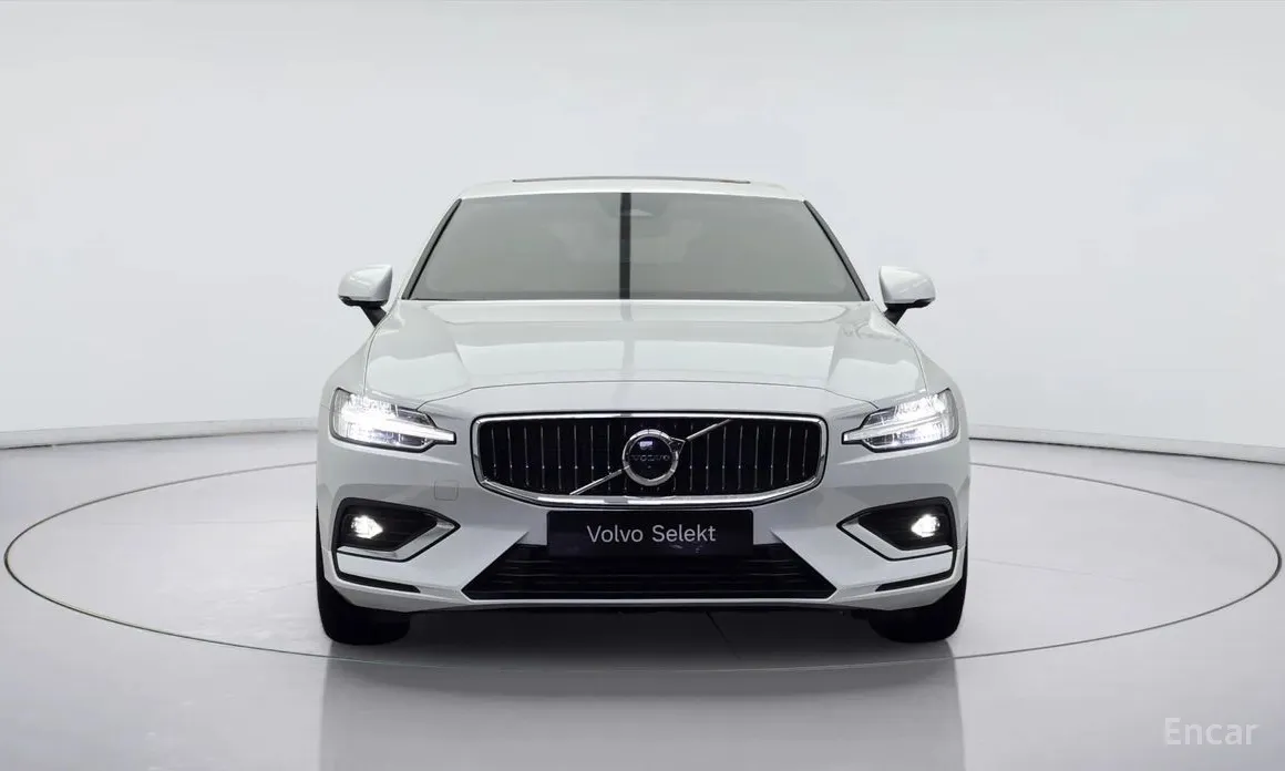 Фото 2 - Volvo S60