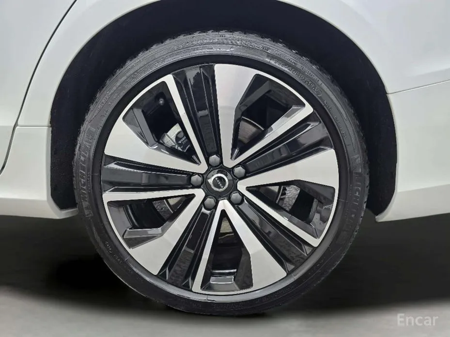 Фото 5 - Volvo S60