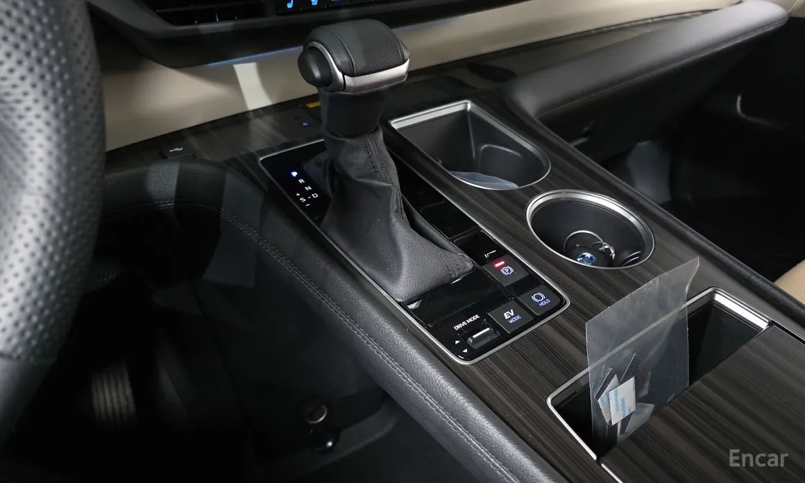 Фото 9 - Toyota Sienna