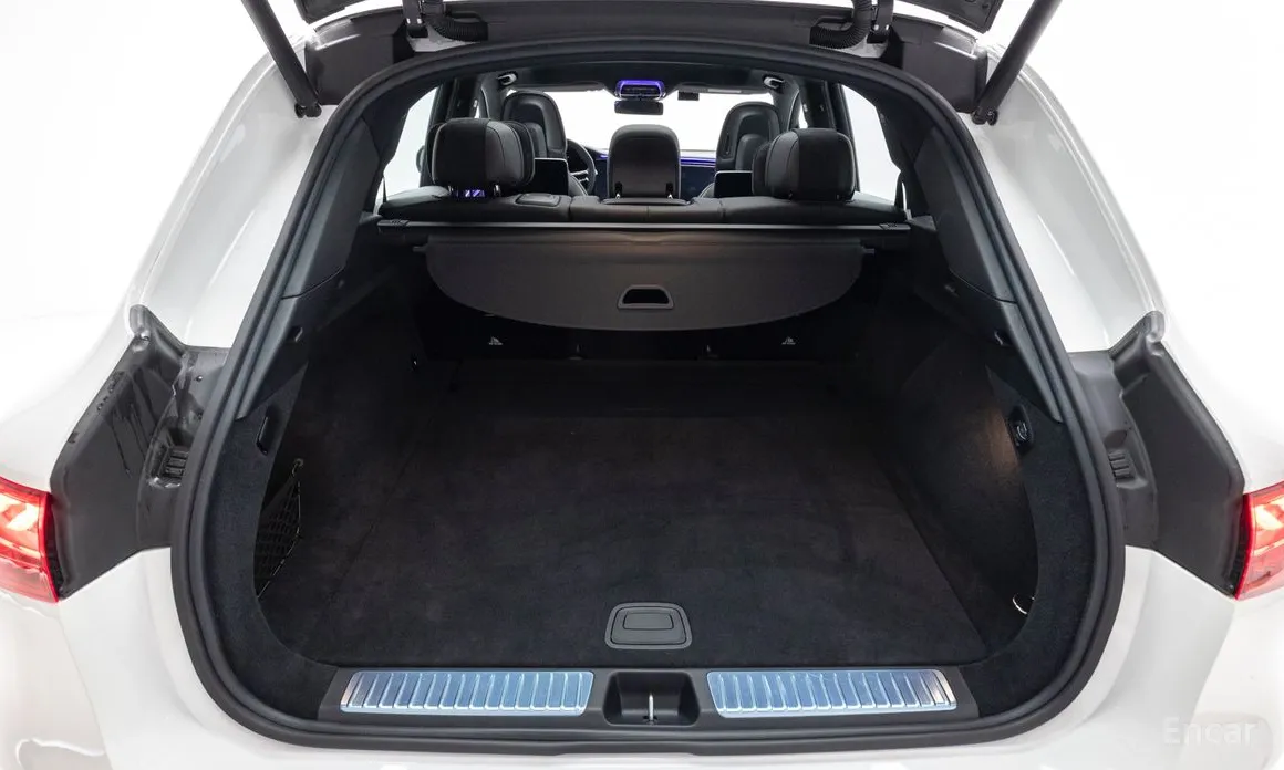 Фото 11 - Mercedes-Benz EQS