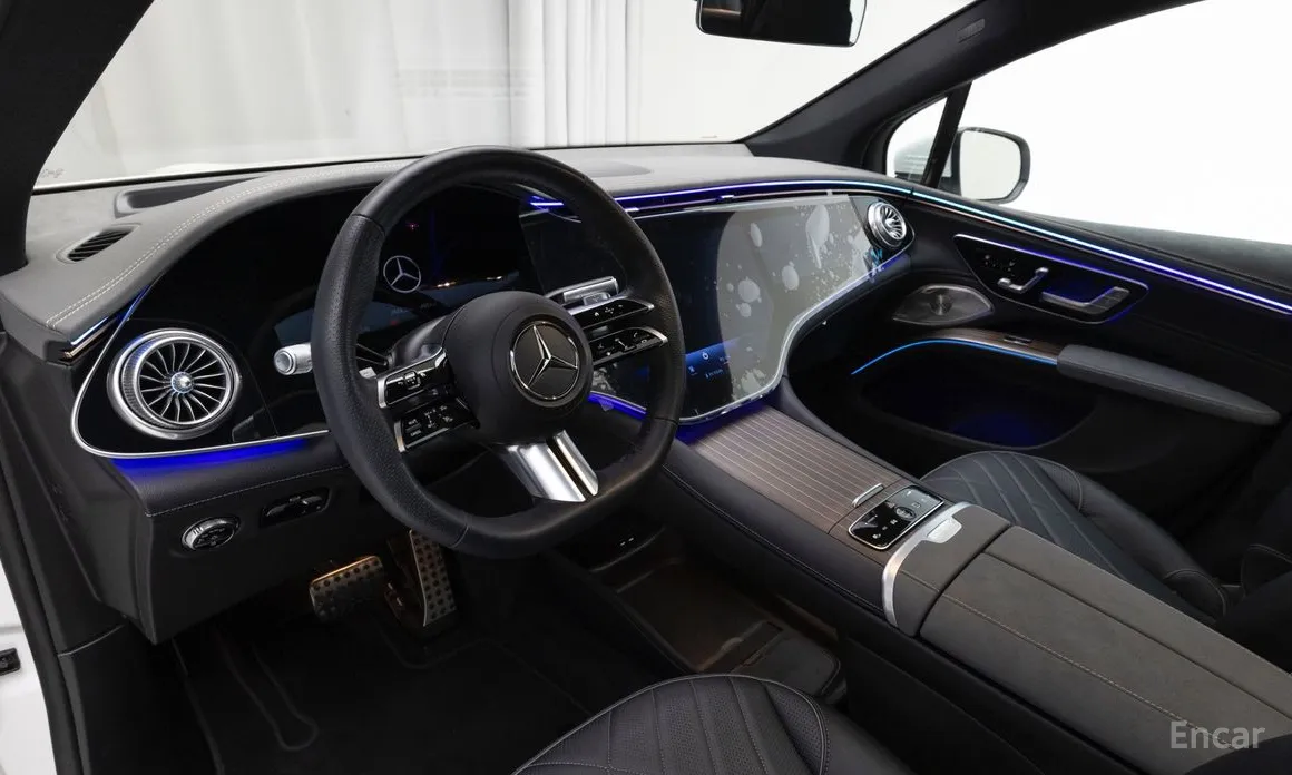 Фото 13 - Mercedes-Benz EQS