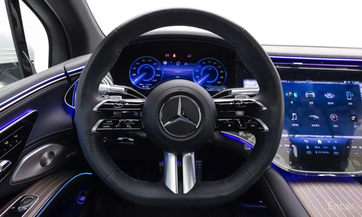 Фото 20 - Mercedes-Benz EQS