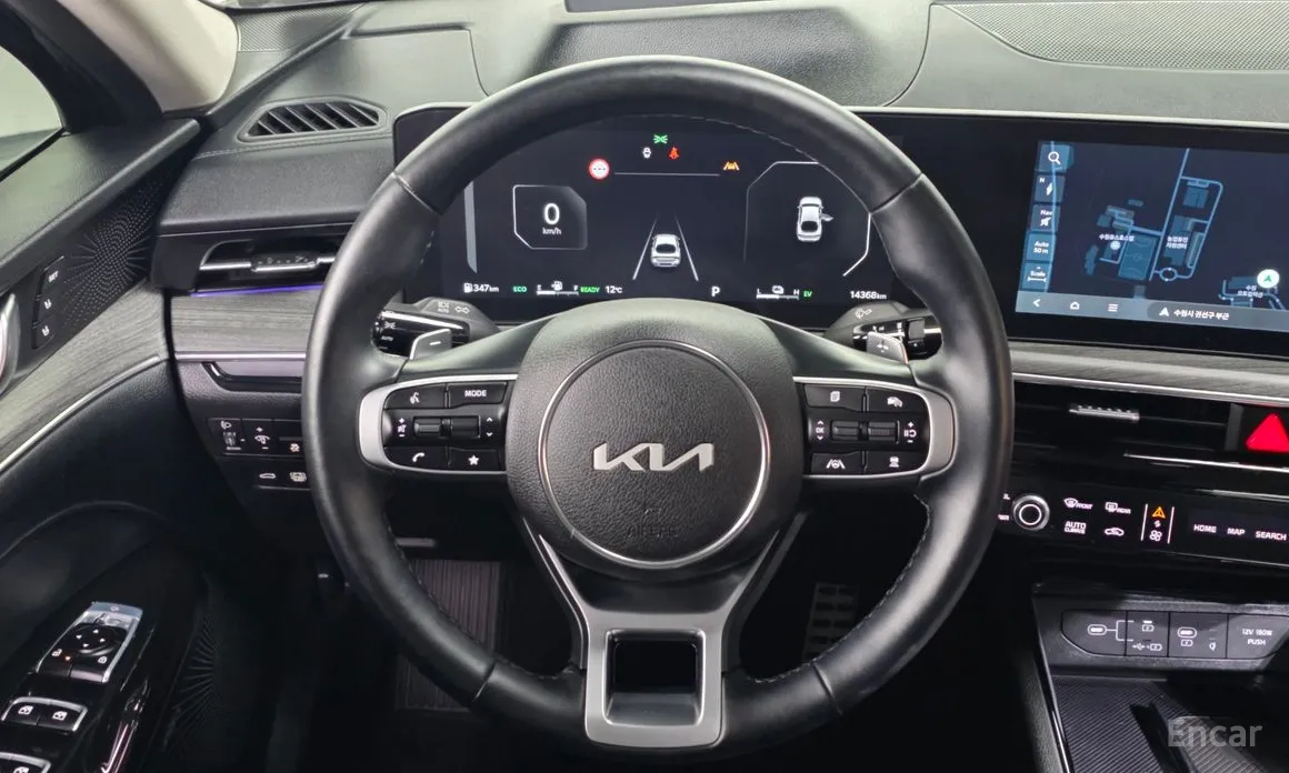 Фото 13 - Kia K5