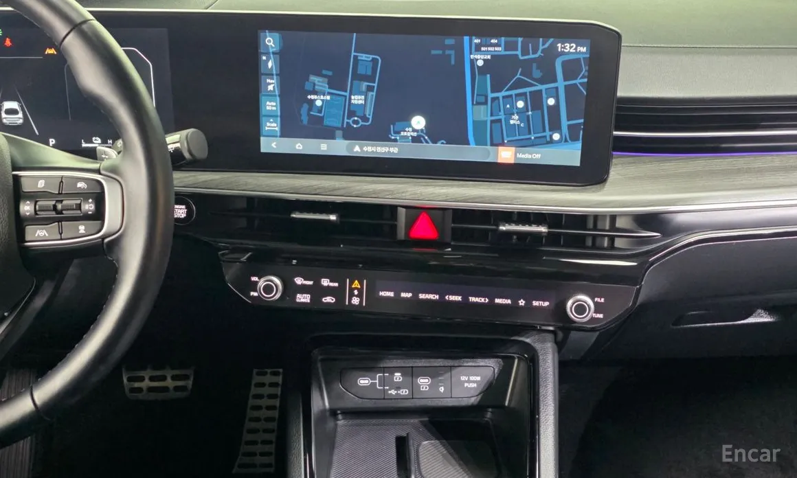 Фото 14 - Kia K5